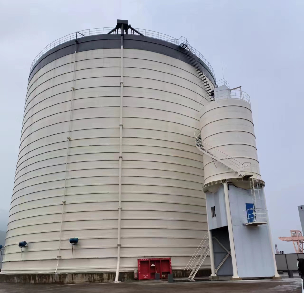 吉阳10万吨水泥钢板库